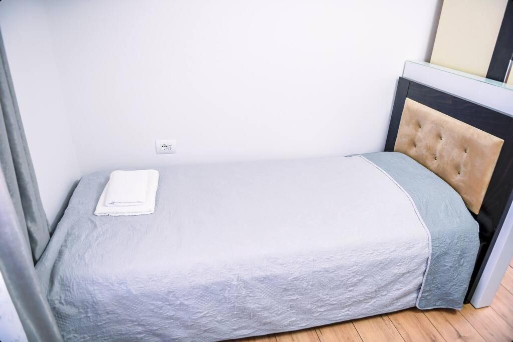 Magda Studio In Berat Center מראה חיצוני תמונה
